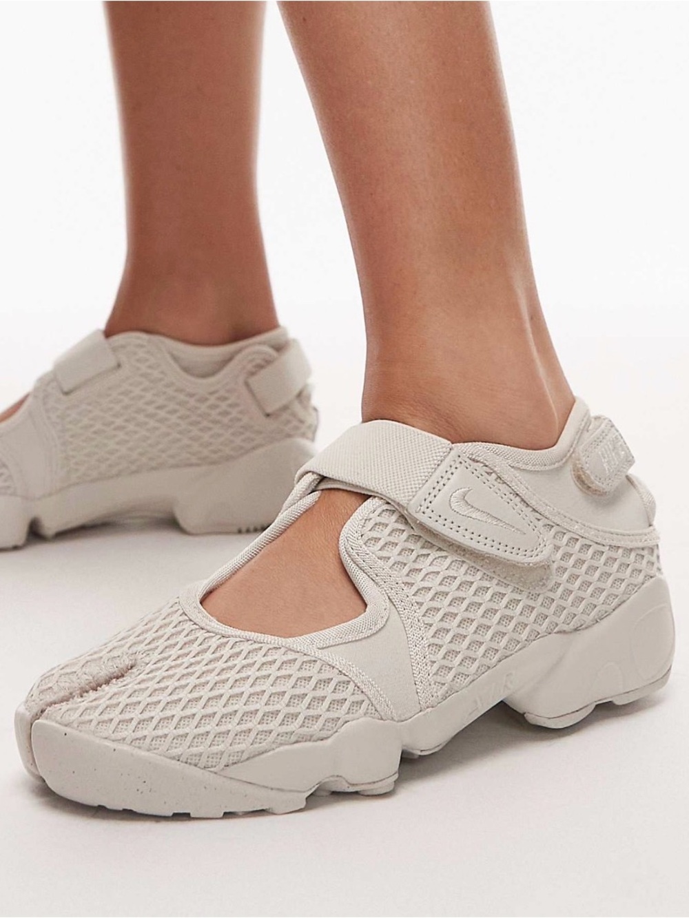 NEW! Nike Air Rift Light Orewood Brown NEW in box